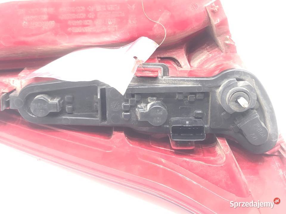 LAMPA PRAWY TYŁ CITROEN C4 I 9646801677 osobowe Lampy tylne