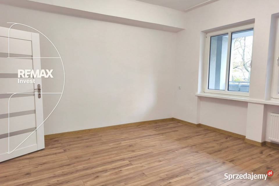68 m 2 pokoje Centrum Duży balkon Bielsko-Biała