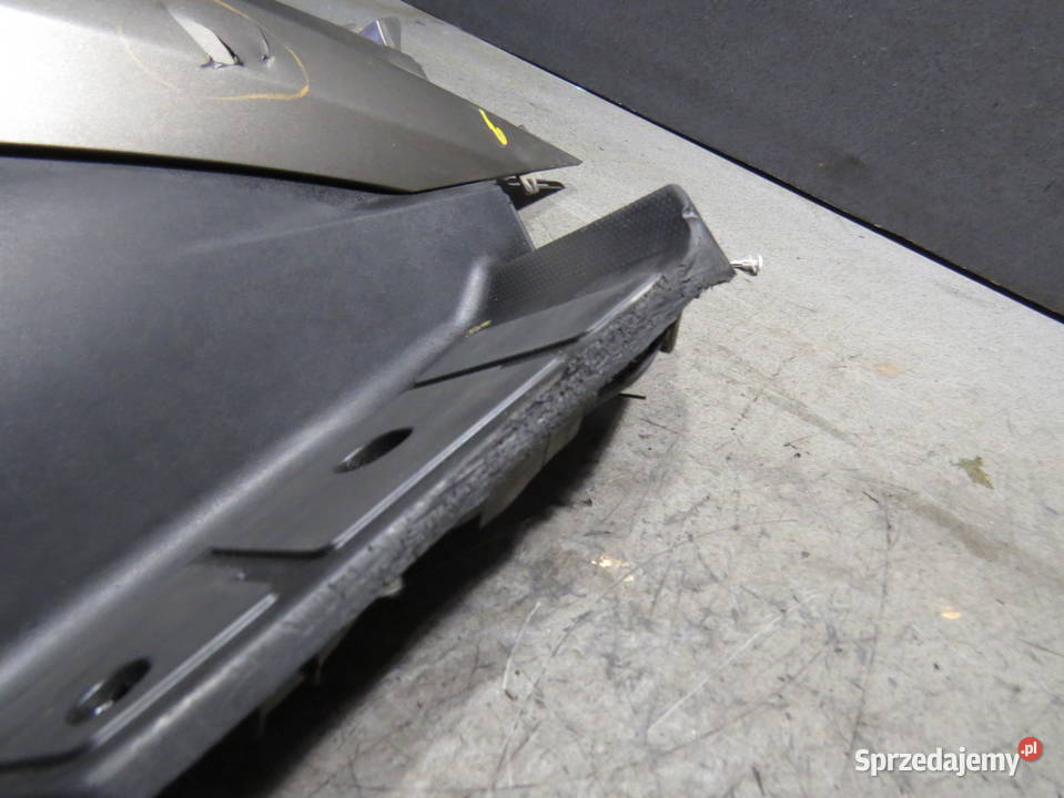 SUZUKI BURGMAN 200 125 16 BOK BOCZEK OWIEWKA Kielce sprzedam