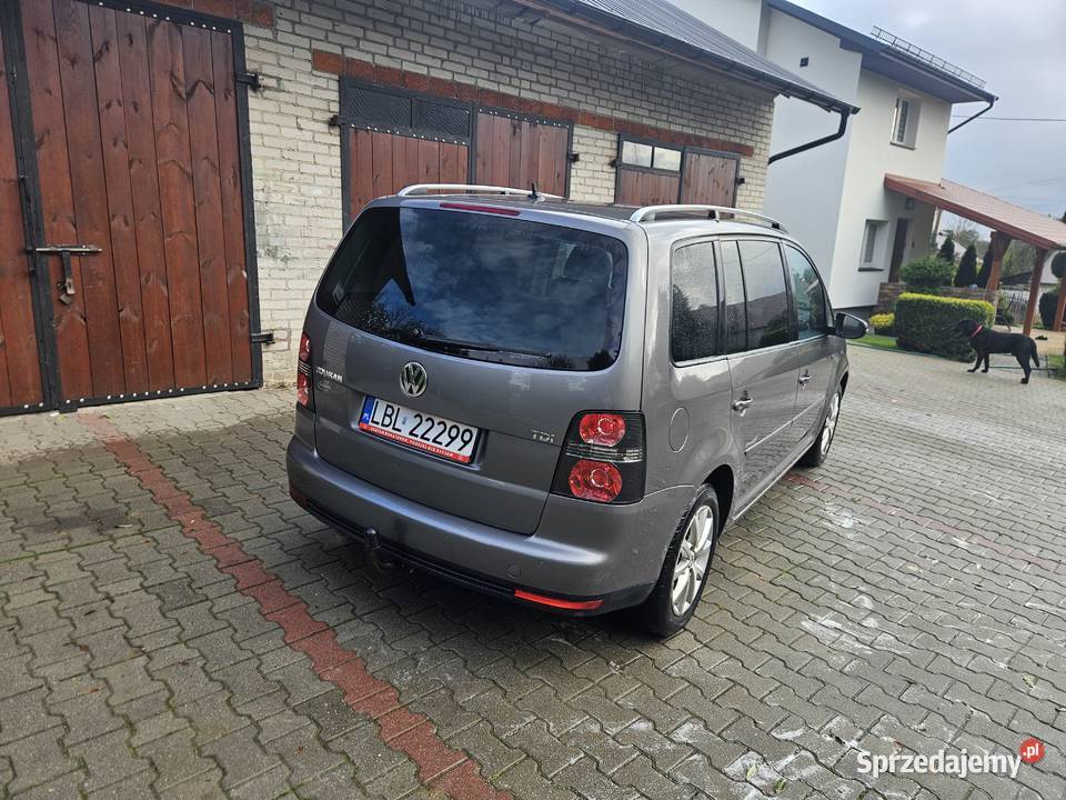 Volkswagen Touran 2010 7 osobowy 19tdi Rok produkcji 2010