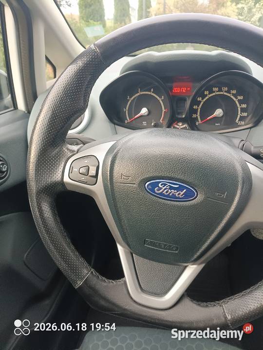 Ford Fiesta MK7 16 STline manualna Borów