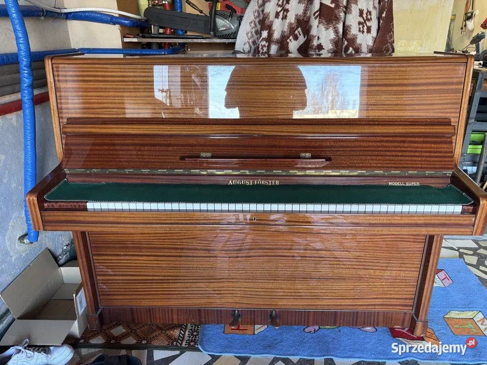 Pianino August Frster Model Super małopolskie Regulice