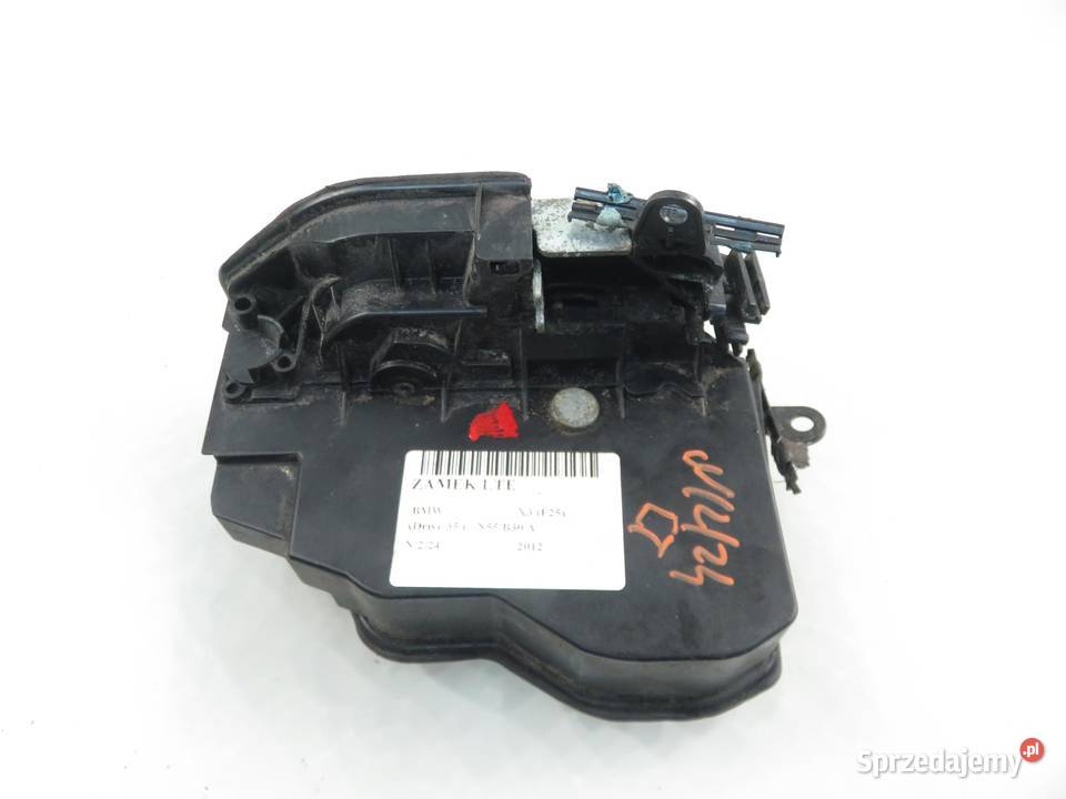 ZAMEK LEWY TYLNY BMW X3 F25 7318413