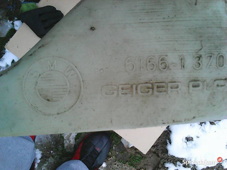 Zbiorniczek płynu do spryskiwaczy BMW E30 Pozostałe Dębica