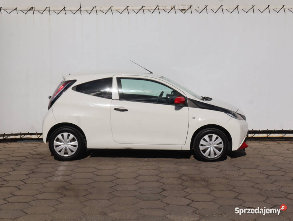 Toyota Aygo 10 VVTi 998cm3