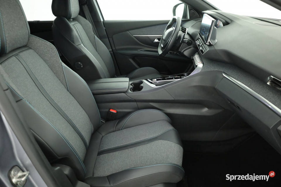 Peugeot 5008 15 BlueHDi asystent pasa ruchu Piaseczno
