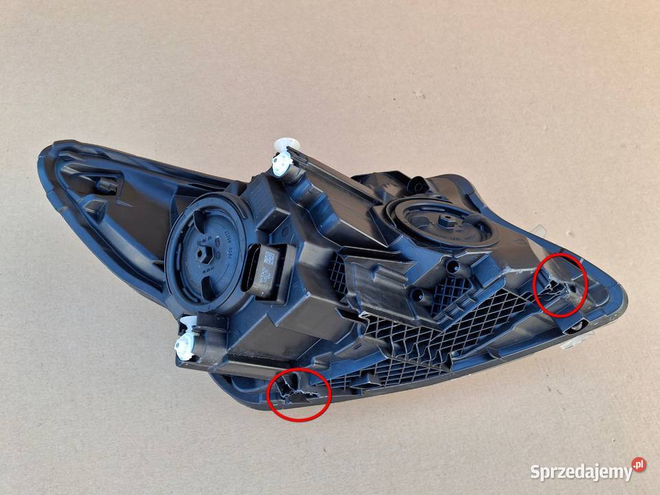MERCEDES VITO VKLASA W447 REFLEKTOR LEWY LAMPA Motoryzacja
