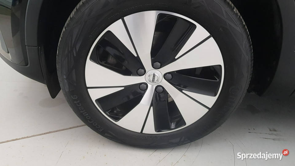 Volvo XC 40 B3 Core Z Polskiego Salonu Faktura serwisowany w ASO mazowieckie Warszawa sprzedam
