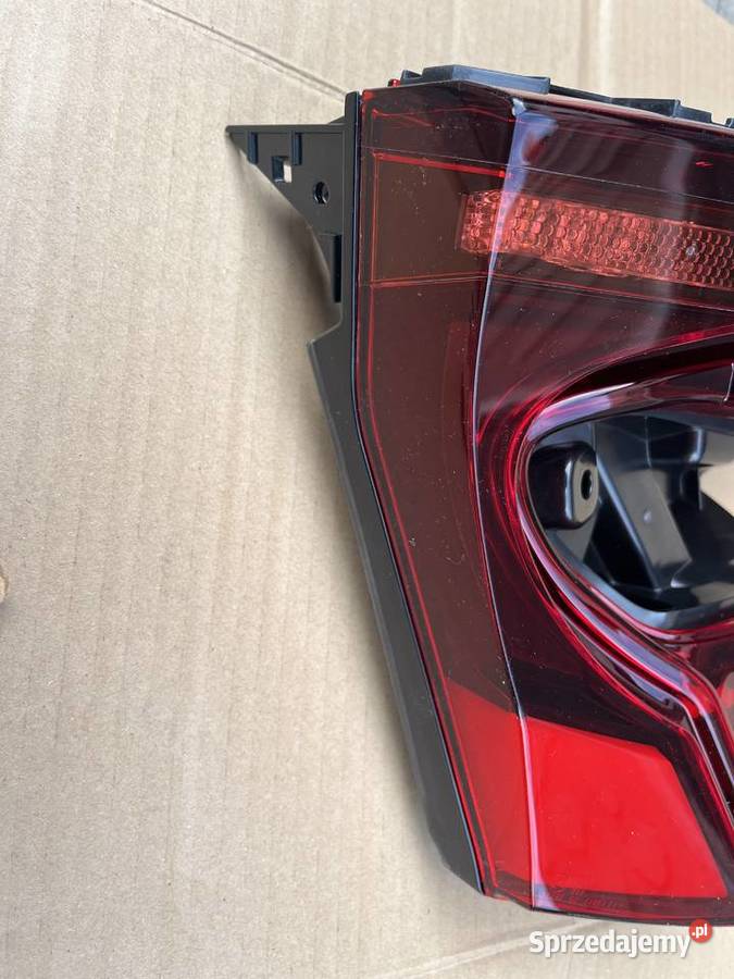 LAMPA TYLNA LEWA KLAPY TOYOTA CHR CHR LIFT LED Motoryzacja Sobolewo