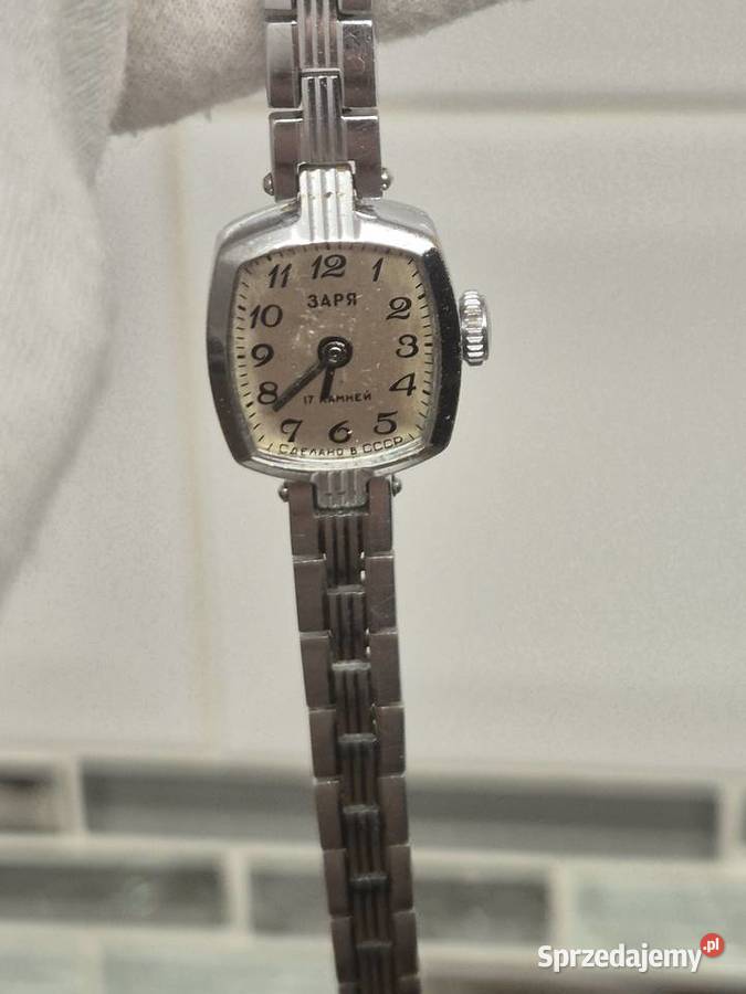 Damski srebrny zegarek Zaria Zegarki Chorzów