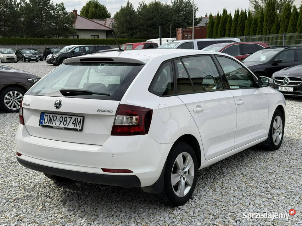 koda RAPID 10TSI 110 2018 Salon Xenon Rapid Wrocław
