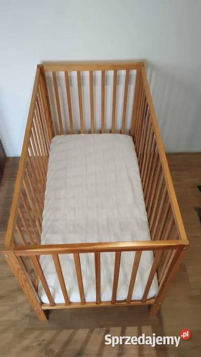 Sprzedam łóżeczko dziecięce plus materac