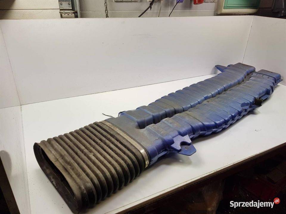 KOMIN VOLVO FH 500 1676678 Lipno