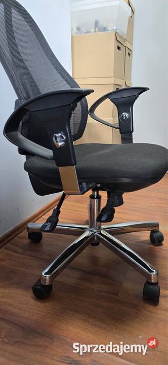 Sprzedam krzesło biurowe w stan idealny 30cm