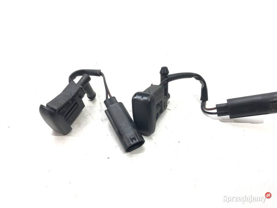 DYSZE SPRYSKIWACZY Z MASKI KOMPLET BMW E87 0313 sprzedam