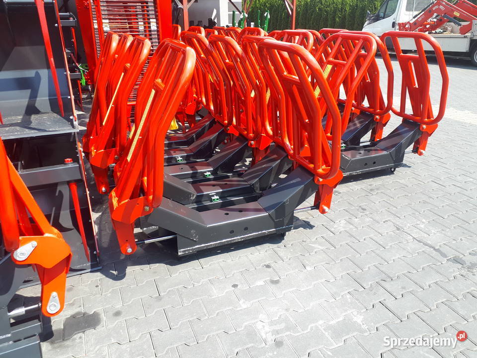 Chwytak do balot bel balotów sianokiszonki nieuszkodzony świętokrzyskie