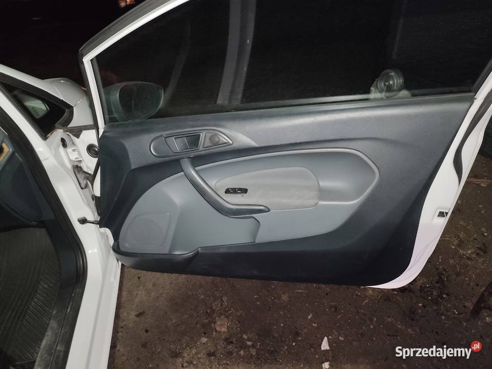 Ford Fiesta 12b VAN klimatyzacja VAT 1 23 Niemodlin sprzedam