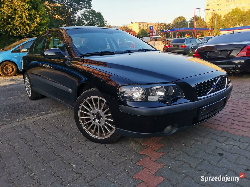 VOLVO S60 24 turbo 200 automat bogate Rok produkcji 2004