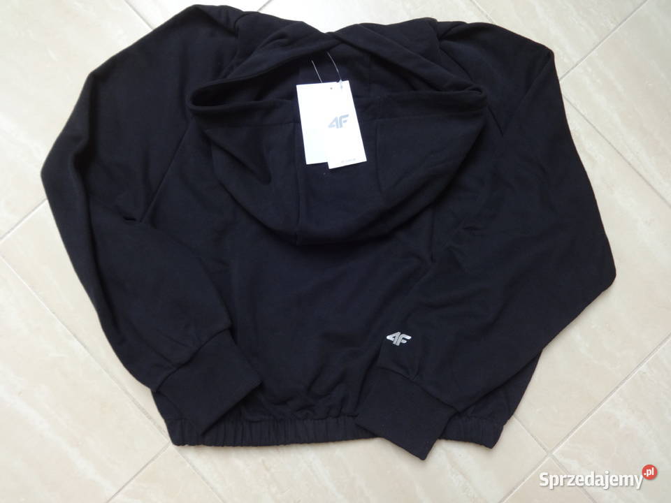 Czarna bluza z kapturem 4F Rozmiar 38(M) Tomaszów Mazowiecki