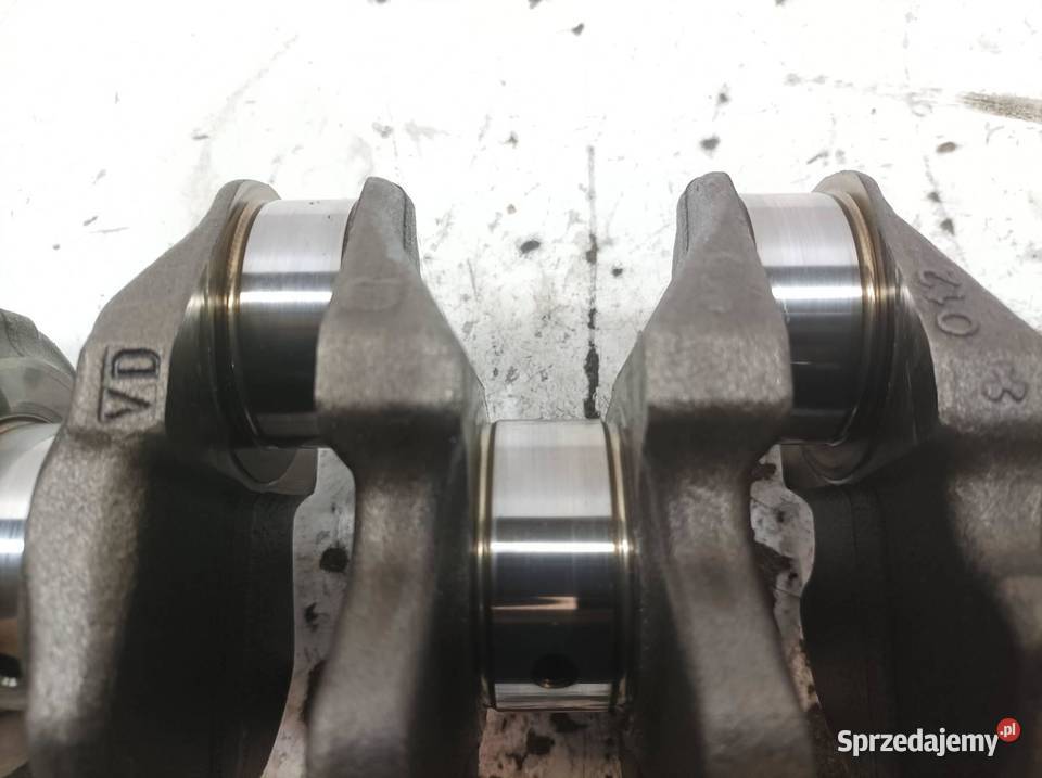 WAŁ KORBOWY 16 E HDI Peugeot 308 II 2014 osobowe