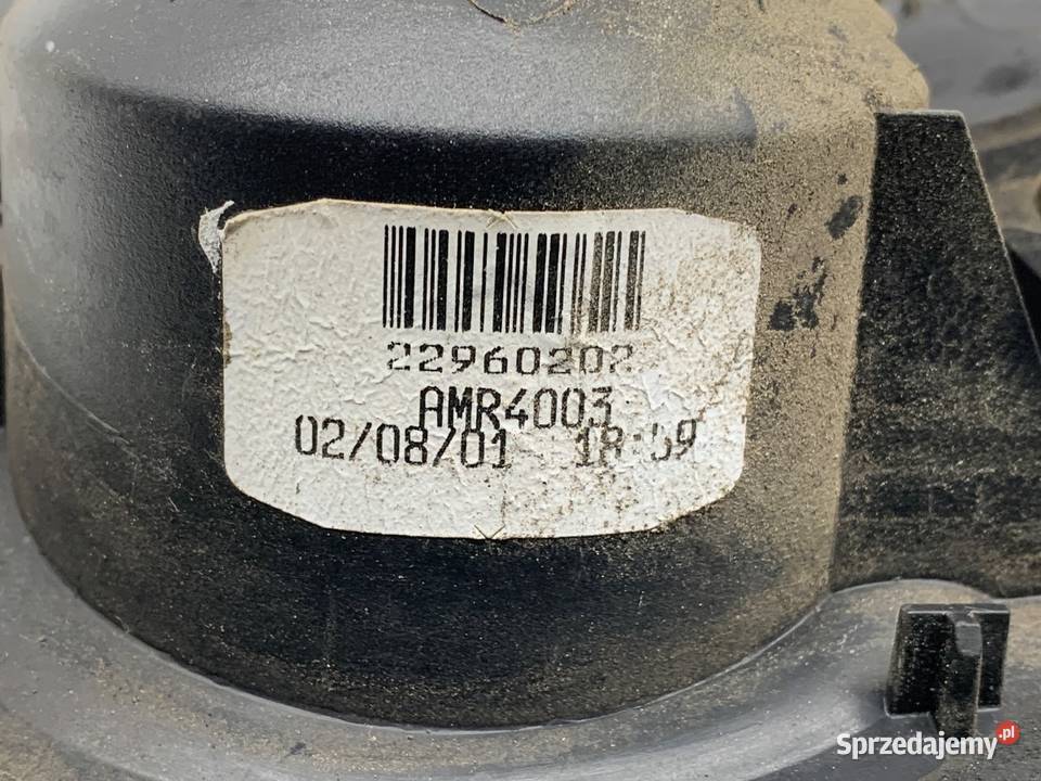 LAMPA PRAWY TYŁ LAND ROVER FREELANDER I AMR4003