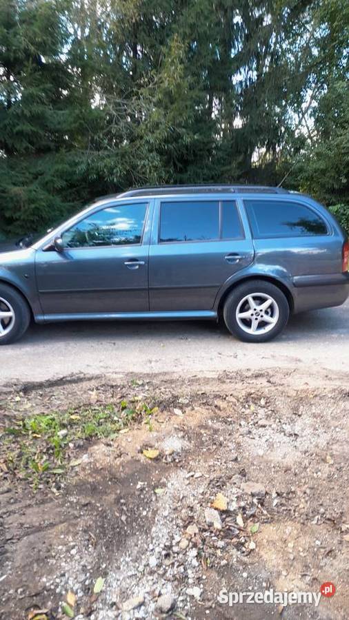 Sprzedam samochód manualna Żuromin