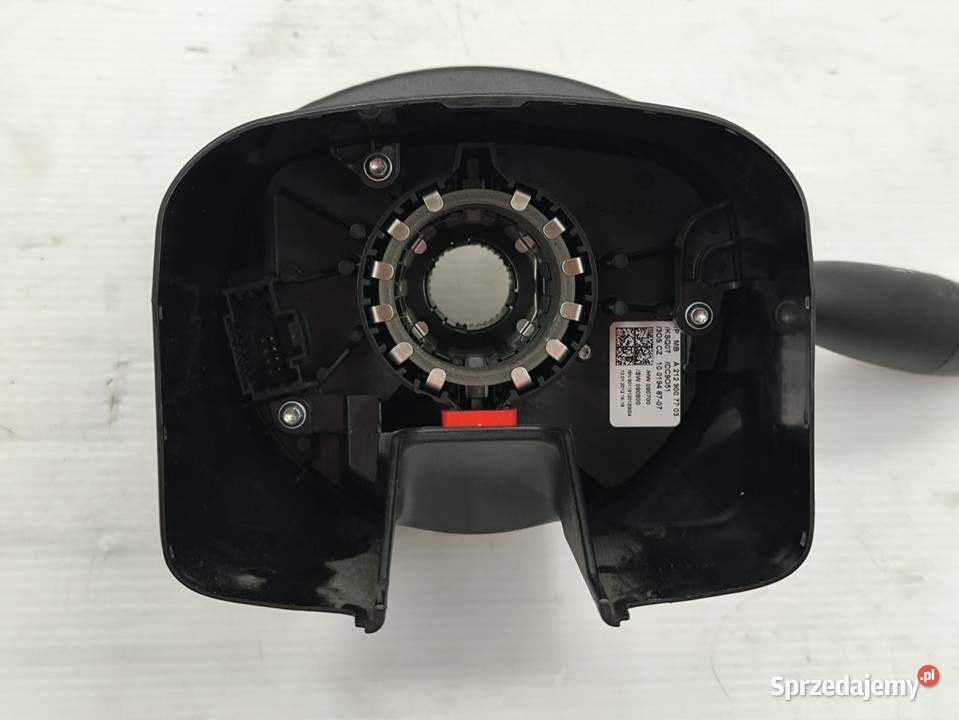 PRZEŁĄCZNIK ZESPOLONY TAŚMA MERCEDES W204 LIFT osobowe wielkopolskie sprzedam