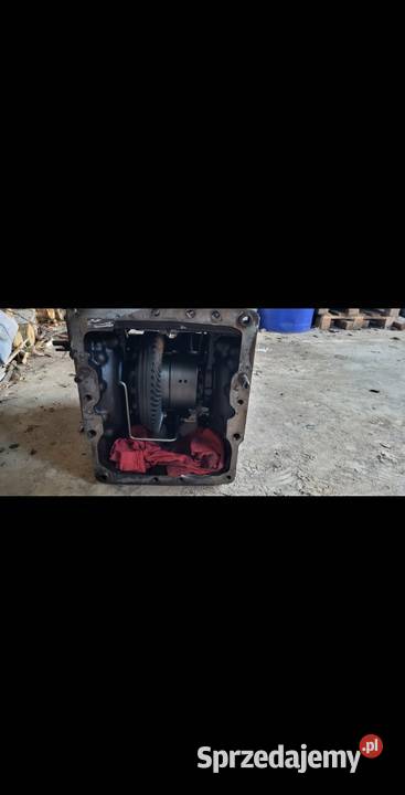 Obudowa skrzyni case 5130 5140 I 5150 Sejny