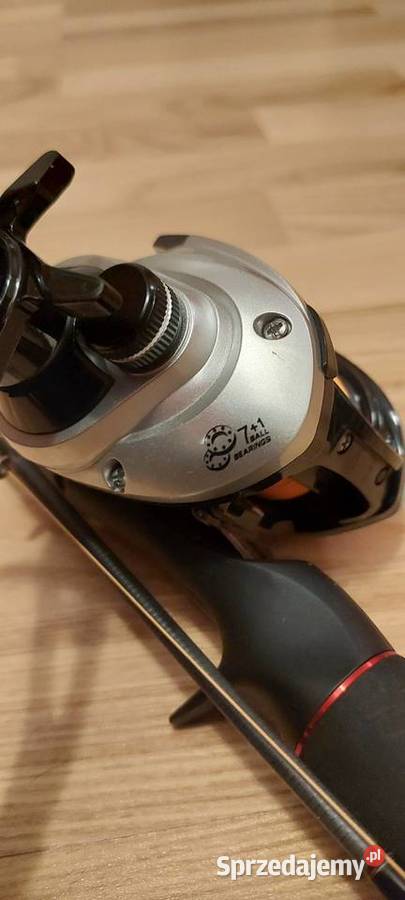 Zestaw castingowy z multiplikatorem