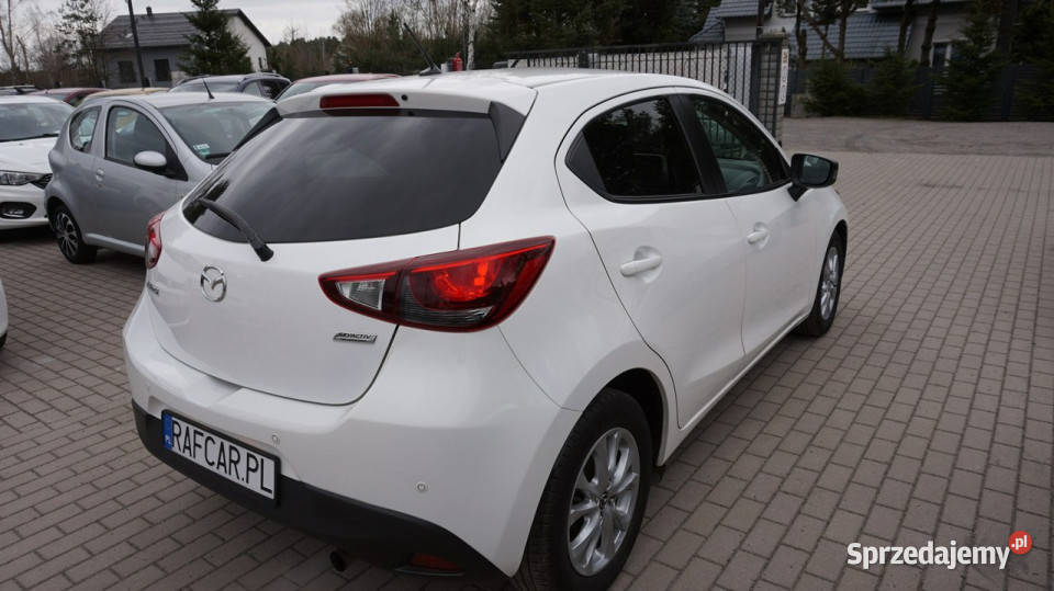 Mazda 2 z Niemiec Gwarancja III 20152023 światła przeciwmgielne