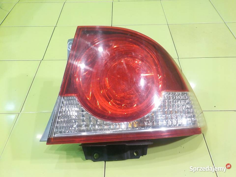 CIVIC VIII 07r SEDAN 4D lampa prawa tyl Suków sprzedam