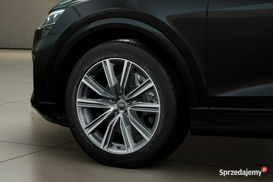 Audi Q8 isofix Toruń