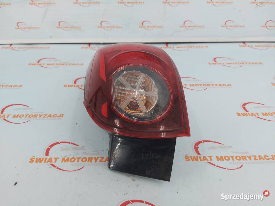 MAZDA 3 III BM 14r lampa prawa tył B45C51150
