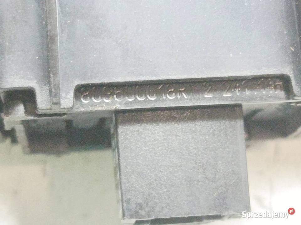 PRZEŁĄCZNIK SZYB KOMPLET PRZÓD LEWY PRAWY osobowe sprzedam