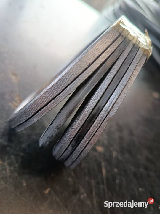 Uszczelniacz dławicy 110 x 75 x 23 DT3 sprzedam