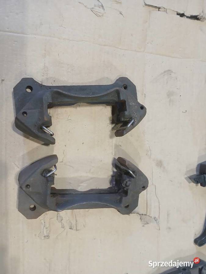 Jarzmo zacisku hamulcowego do fiata 125p Koluszki