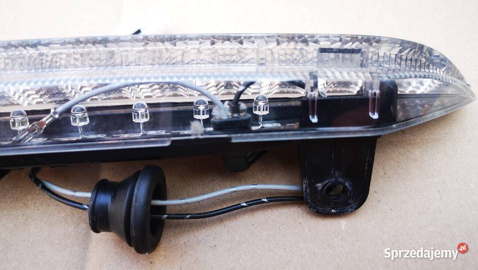 Górne światło stop Mitsubishi ASX 1019 trzecie Warszawa