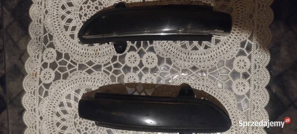 Sprzedam kierunkowskaz Mercedes w 221 klasa s Części montażowe Gniezno