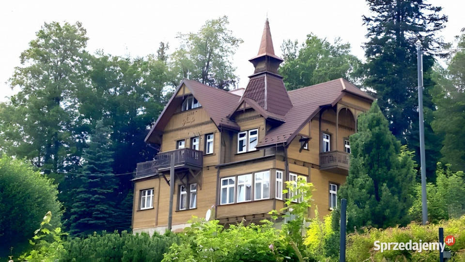 Piękna Willa z apartamentami na wynajem w sercu Szklarska Poręba
