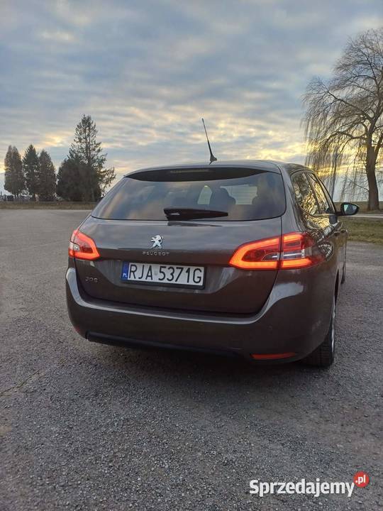 Sprzedam PEUGEOT 308 2019r benzyna podkarpackie Jarosław