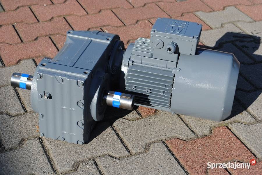 Motoreduktor 11kw 28obrmin z hamucem SEW Kargowa