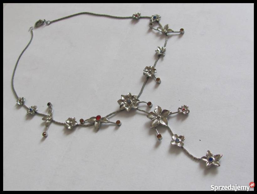 Naszyjnik kwiatki sztuczna biżuteria Płock