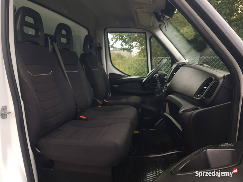 Iveco Daily KONTENER 8EP 421x223x223 KLIMA 30160 biały Iveco śląskie Poręba