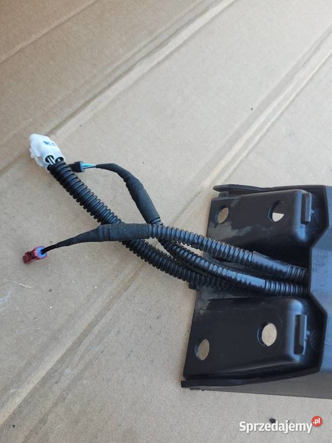 Suzuki GSX 8 R KIERUNKOWSKAZ LAMPA TYŁ MOCOWANIE Nowy Tomyśl
