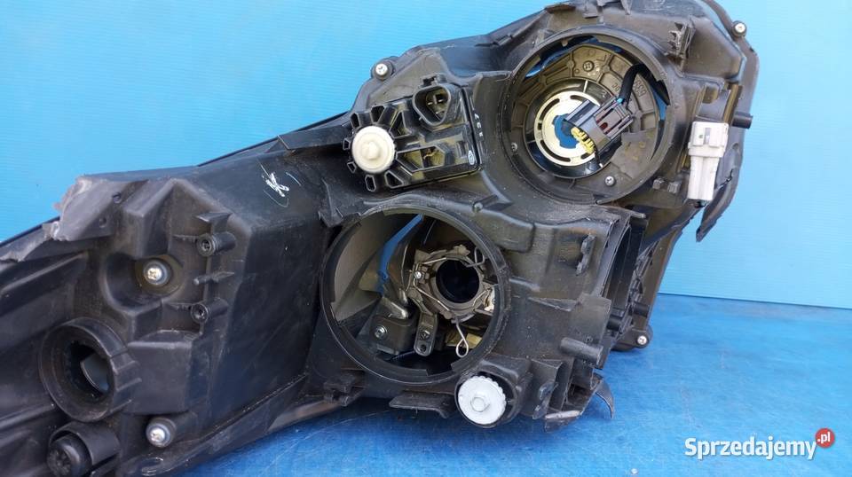 LAMPA LEWY PRZÓD EUROPA XENON NISSAN GTR GTR