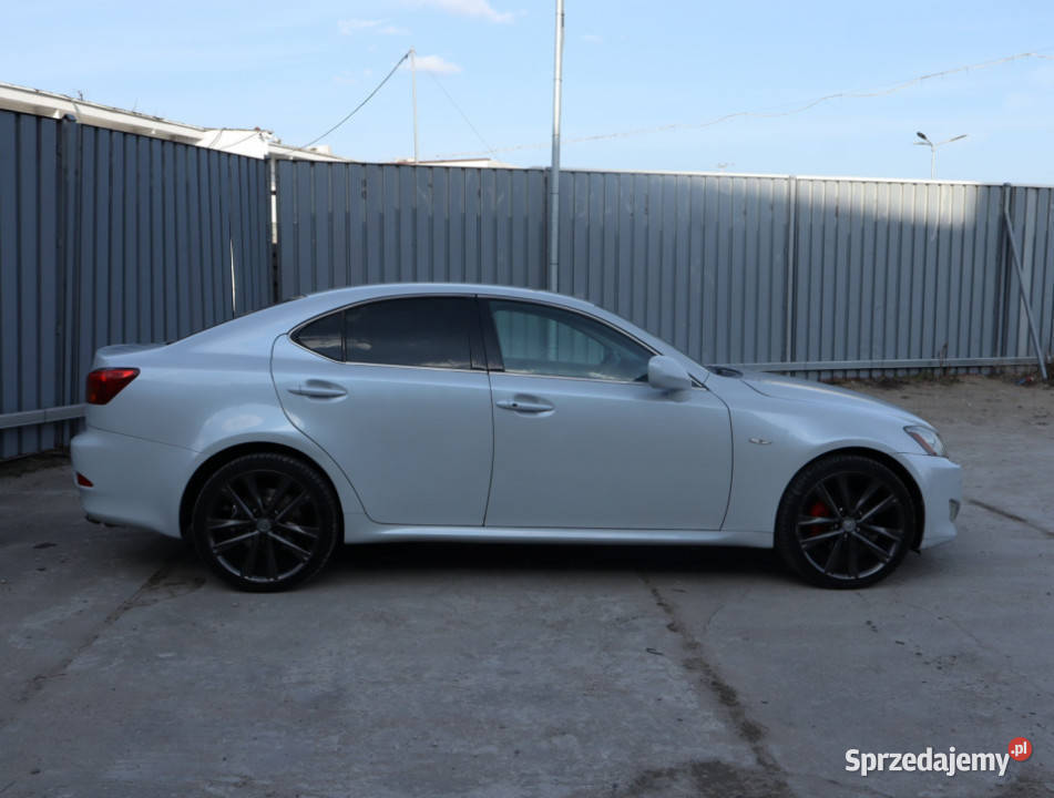 Lexus IS 220 d