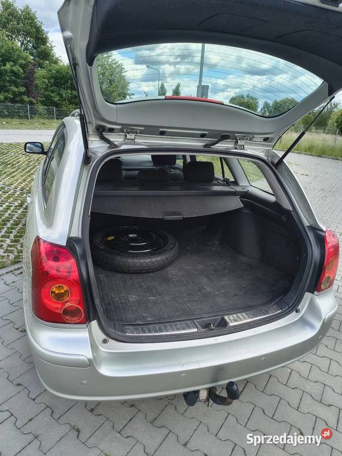 Toyota Avensis 18 LPG 129KM mazowieckie Radom