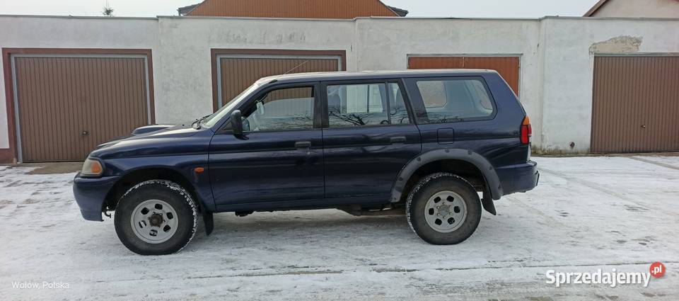 Mitsubishi Pajero Sport 4x4 Wołów