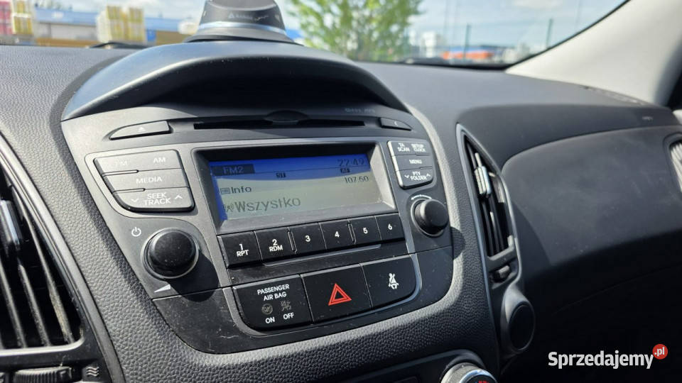 Hyundai ix35 mały przebieg ledy super stan światła do jazdy dziennej