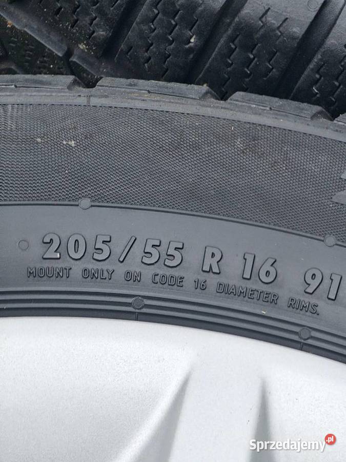 Koła Alufelgi BMW 5x120
2055516R 7J ET 40 E36 Opony i felgi Jelcz-Laskowice sprzedam